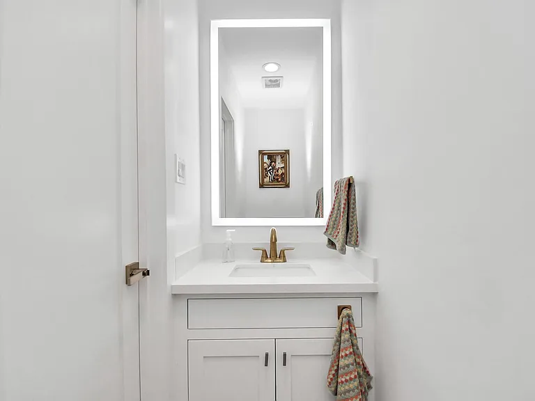 2303 Yupon St — Photo 29
