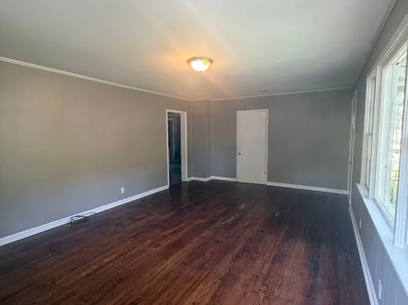 5123 School Ave, Millington, TN 38053