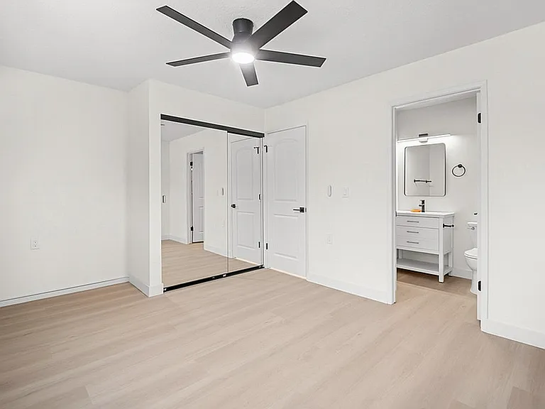 Parkside_on_Carmel_Web_6