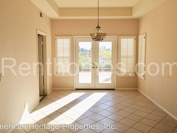 2nd image of 11759 Scripps Cape Vista Point