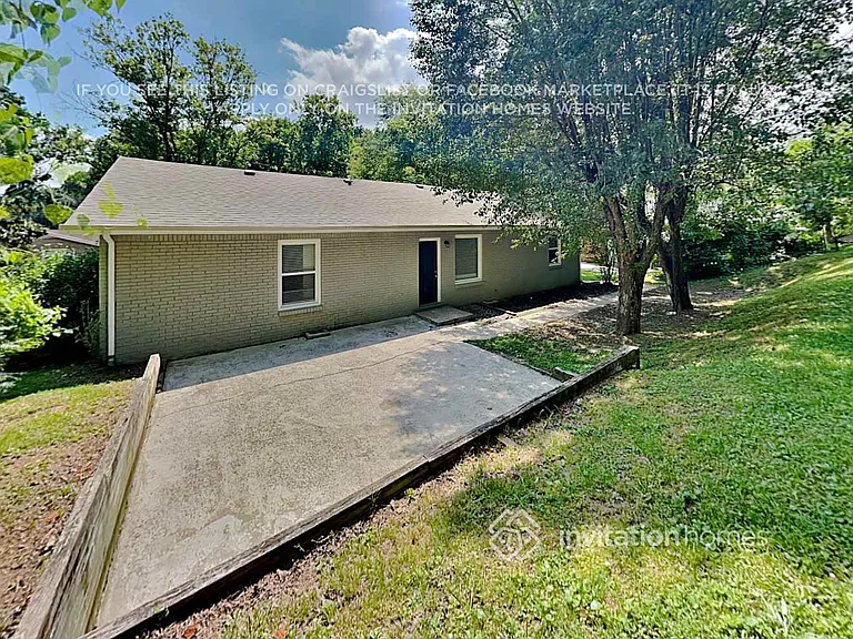 691 Frankfort Dr — Photo 16