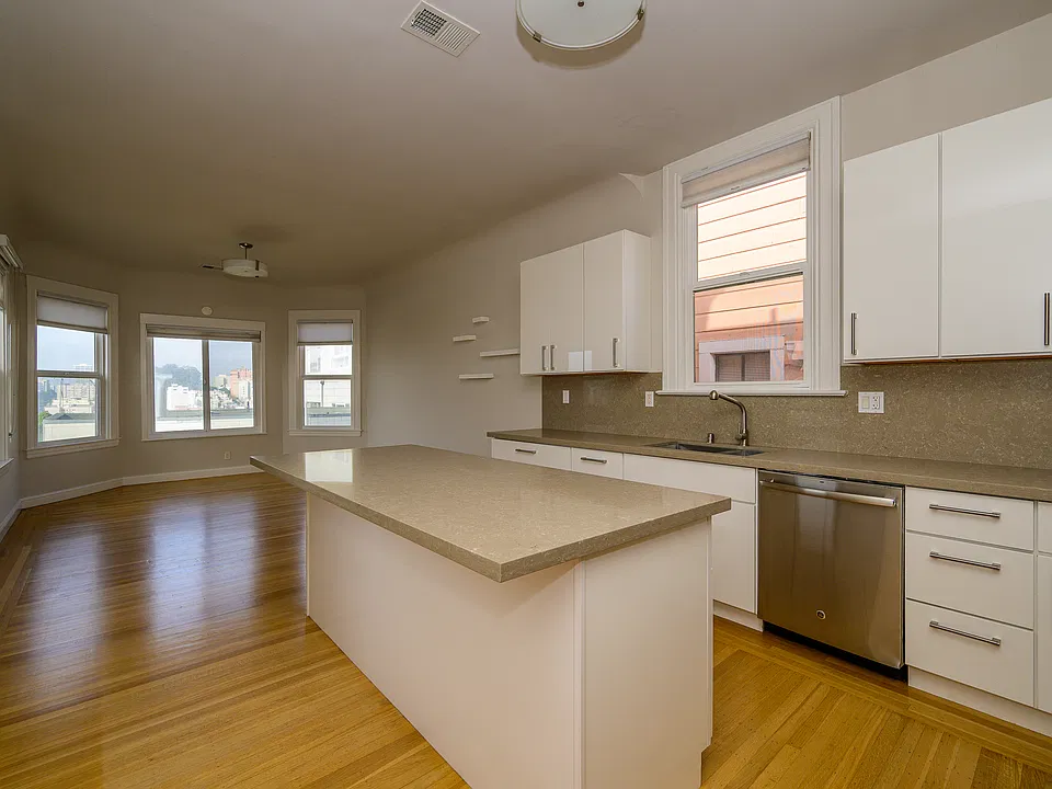 1235 Leavenworth St #1235