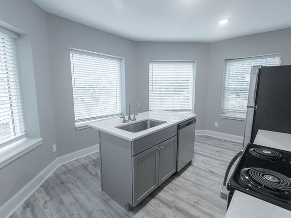 1205 E Armour Blvd #302