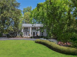 1011 W Paces Ferry Rd NW, Atlanta, GA 30327