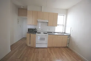 Rented by Capri Jet Realty Corp