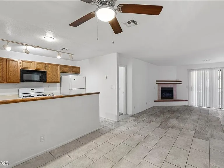 2623 S Durango Dr #102 — Photo 6