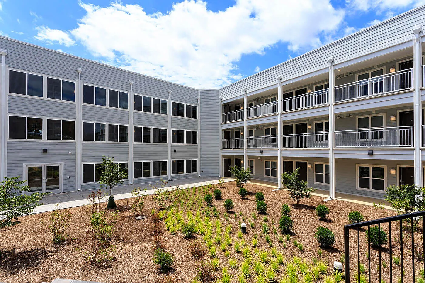 Bowen Flats — Photo 1