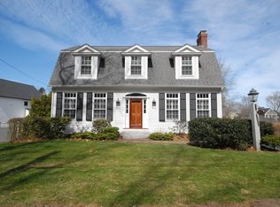 332 Old Marlboro Rd, Concord, MA 01742