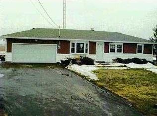 7760 Cedar Point Rd, Oregon, OH 43616