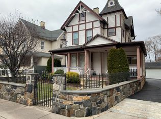 34 Park Pl, New Rochelle, NY 10801