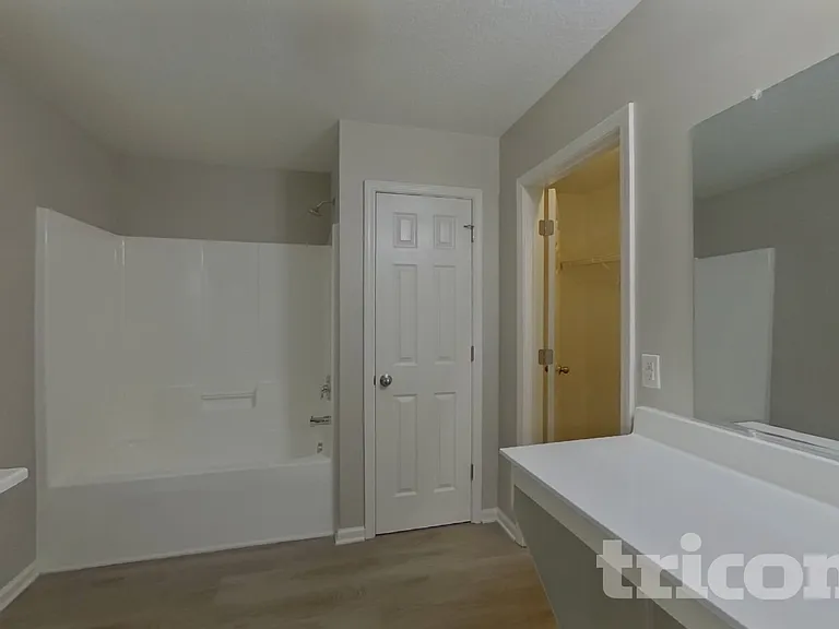 412 Bent Leaf Ct — Photo 9