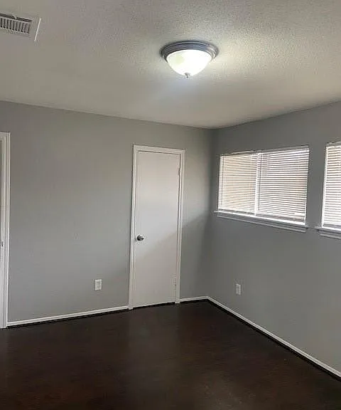 12533 Manor Ct — Photo 12