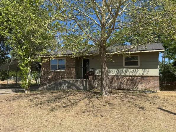 510 Emery Ln, Elkhart, KS 67950