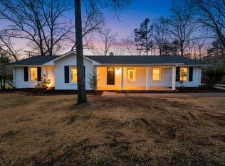 2049 Surrey Ln, Roanoke, VA 24012