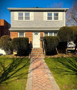 49 E Hawthorne Avenue, Valley Stream, NY, 11580