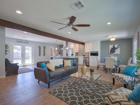 3rd image of 4847 E Amelia Ave