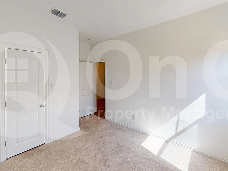1108 Chip St — Photo 7