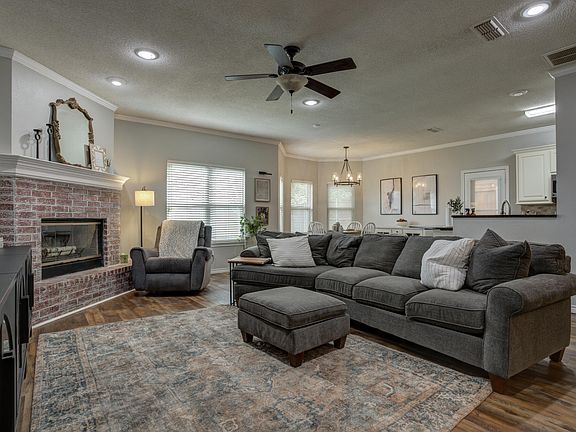 4th image of 5515 99th St