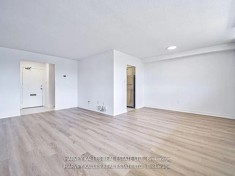 2000 Sheppard Ave W #306 — Photo 6
