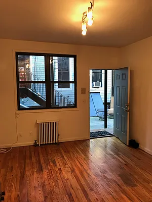 Rented by Flatiron Real Estate Advisors LLC | media 4