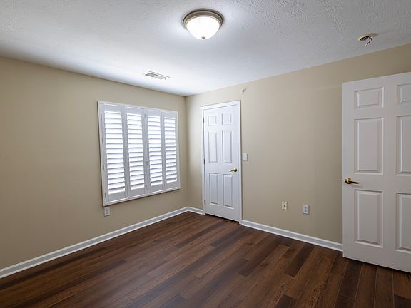 5th image of 4933 Opal Ridge Ln APT 208