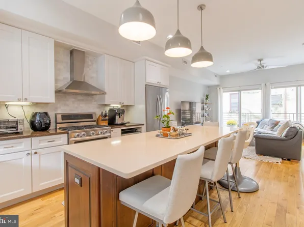 603 N Bodine St, Philadelphia, PA 19123