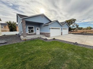 502 S 90th Ave #9006-1, Yakima, WA 98908