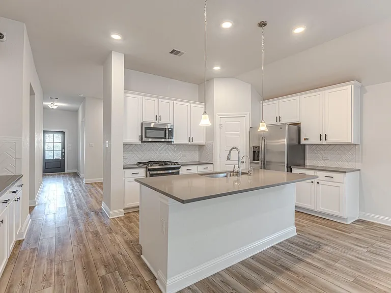 9840 Sweet Flag Ct — Photo 16
