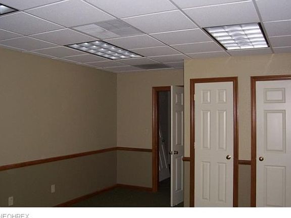 4th image of 23 Lisbon St Ste A