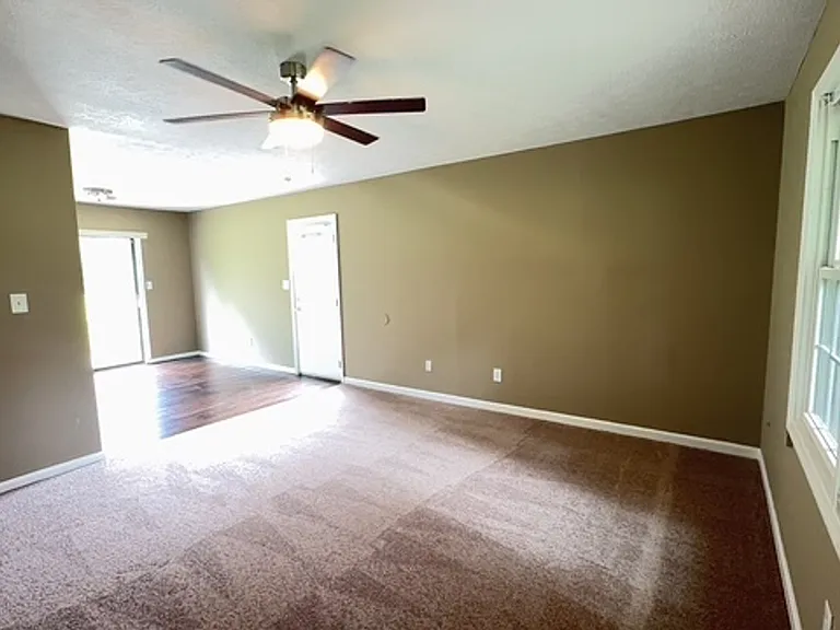 738 Waldroup Rd — Photo 12