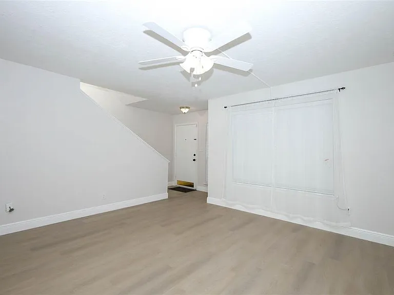 4029 Henley Rd #1705 — Photo 6