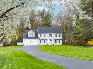 16 Shipley Cir, Westford, MA 01886