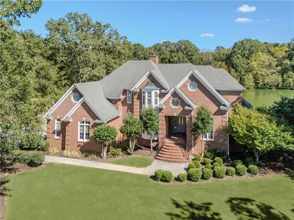 48 Fox Croft Rd NW, Rome, GA 30165