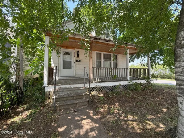 501 Pennsylvania Avenue, Schenectady, NY 12303