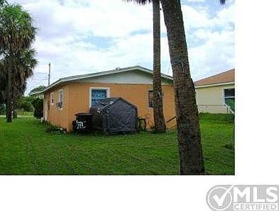 4th image of 1011 Avenue H #H