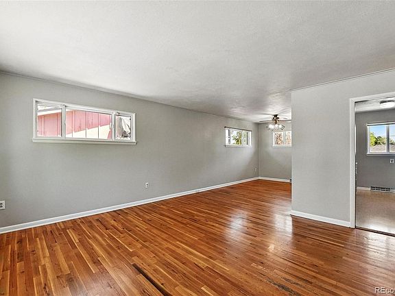 4th image of 380 S Jersey Street