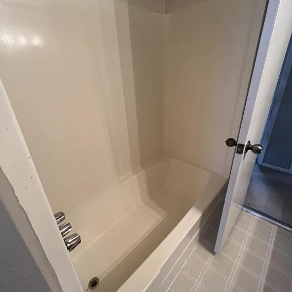 1404 Caddoa Dr — Photo 6