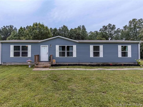1038 S Wooded Fields Road, Hardinsburg, IN 47125