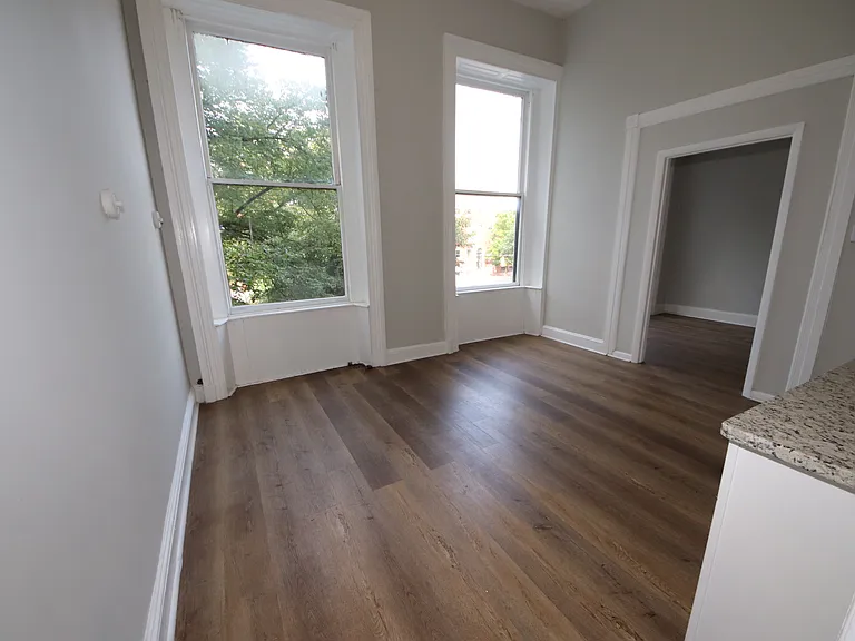 1402 Eutaw Pl #4 — Photo 6