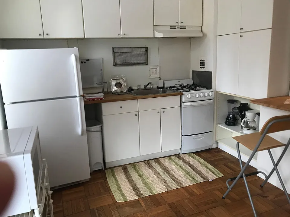 kitchen area recently redone Lots of cabinet space and a small eating are