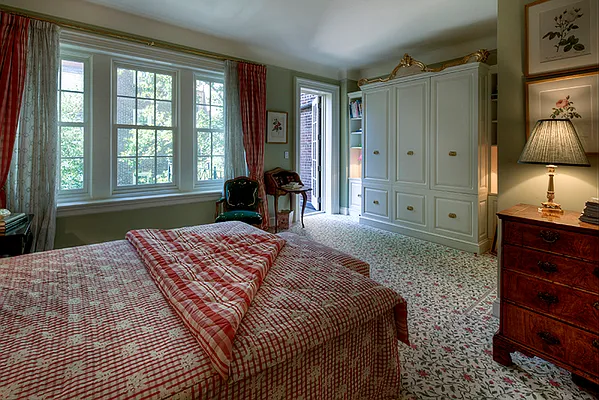 Sold by Brown Harris Stevens | media 18