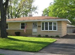 137 Laura Ln, Thornton, IL 60476