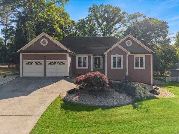 6023 Wyndham Woods Dr, Powder Springs, GA 30127