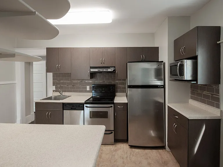 378 Stradbrook Ave #3 — Photo 32