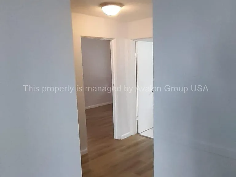 610 W 18th St #1 — Photo 10