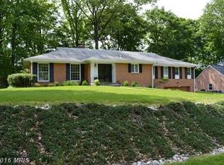 7417 Arrowood Rd, Bethesda, MD 20817