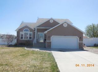 4653 W Nebo Dr, West Jordan, UT 84088