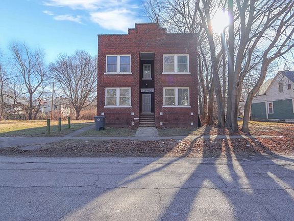 3rd image of 10100 Garfield Ave APT 2