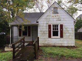 3640 Konnoak Dr, Winston Salem, NC 27127