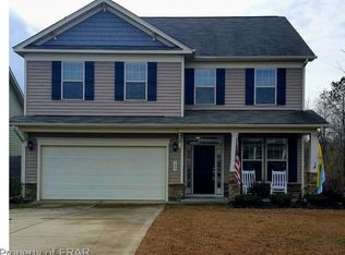 121 River Oak St, Spring Lake, NC 28390